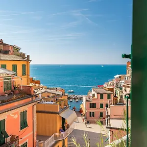 La Vista Di Marina By The First Apartment